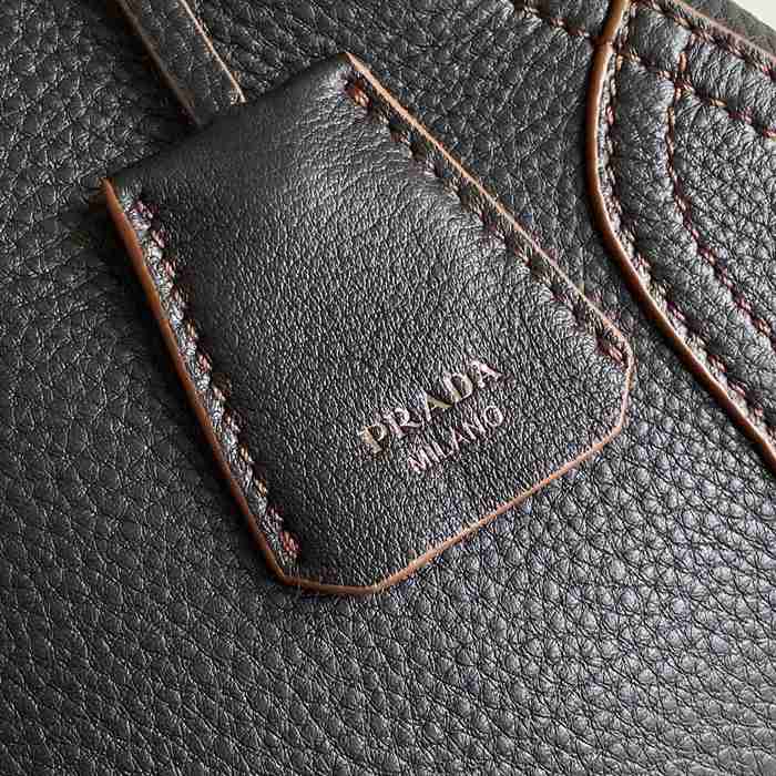 PRADA 1BC280 レザー ショルダーバッグ、ハンドバッグ クラシック 36x20x11cm サイズ:36x20x11cm