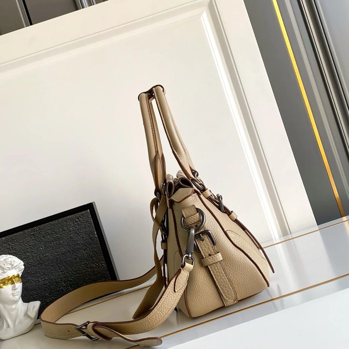 PRADA 1BG604 レザー 斜め掛けバッグ、ショルダーバッグ、ハンドバッグ クラシック 35x22x11cm サイズ:35x22x11cm