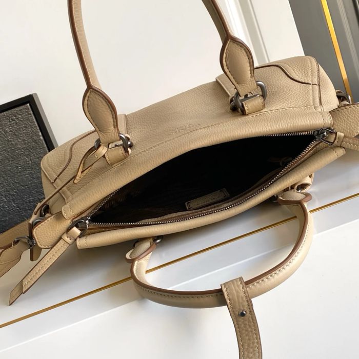 PRADA 1BG604 レザー 斜め掛けバッグ、ショルダーバッグ、ハンドバッグ クラシック 35x22x11cm サイズ:35x22x11cm