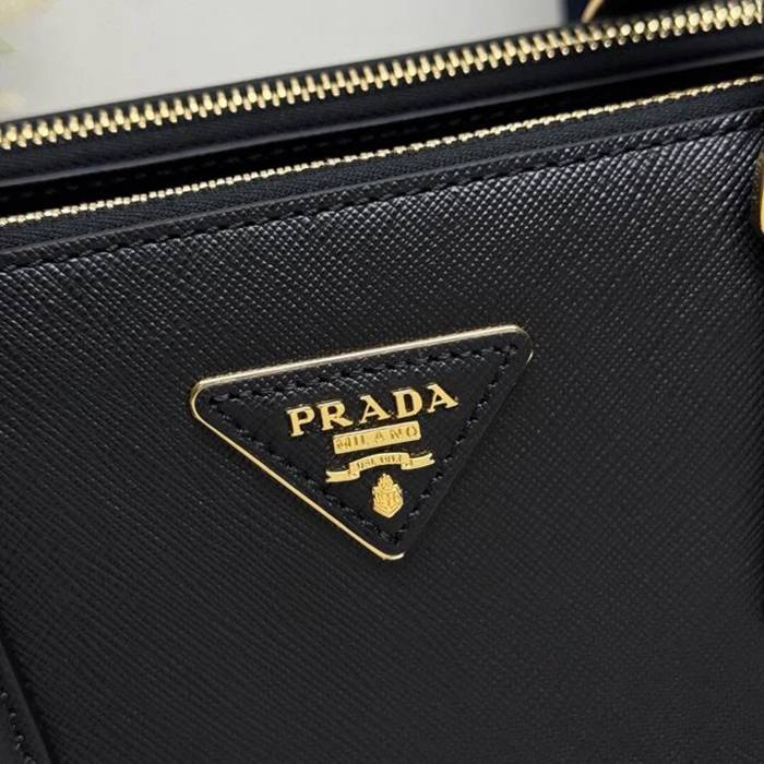 PRADA 1BA274 レザー ゴールド 斜め掛けバッグ、ショルダーバッグ ガレリア、クラシック、大 32x24x14cm サイズ:32x24x14cm