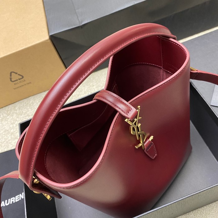 SAINT LAURENT 749036 カーフレザー、カーフ ブラック、レッド、ゴールド バケツバッグ クラシック 20x17x13cm サイズ:20x17x13cm