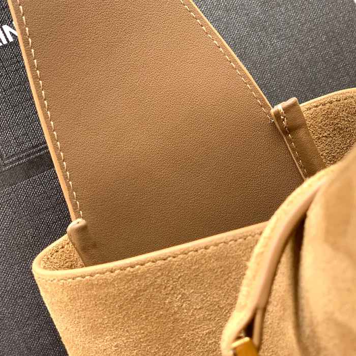 SAINT LAURENT 753837 マット ゴールド、マット 脇下バッグ 大、クラシック 31x30x13cm サイズ:31x30x13cm