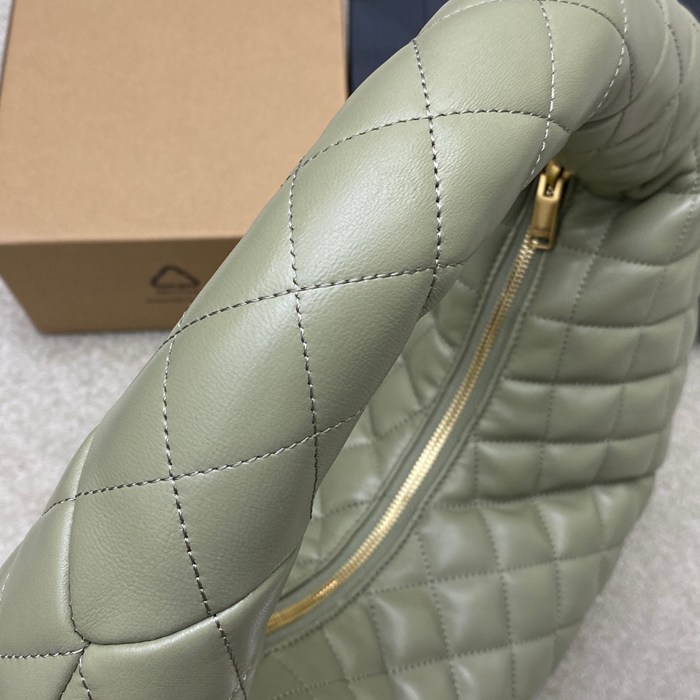 SAINT LAURENT 858160 ラムレザー グリーン、ゴールド ハンドバッグ イカール 47x35x15cm サイズ:47x35x15cm