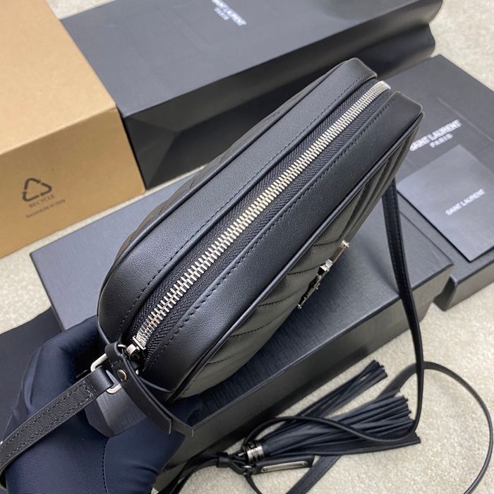 SAINT LAURENT 505730 ブラック、シルバー 斜め掛けバッグ クラシック 23x16cm サイズ:23x16cm