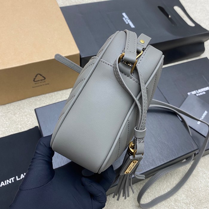 SAINT LAURENT 505730 グレー、ゴールド 斜め掛けバッグ クラシック 23x16cm サイズ:23x16cm