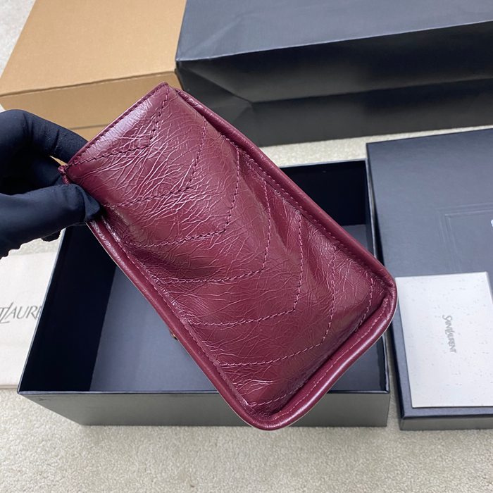 SAINT LAURENT 872680 カーフレザー ブラック、レッド、ゴールド ハンドバッグ チェーン、ニキ 25x22x10cm サイズ:25x22x10cm