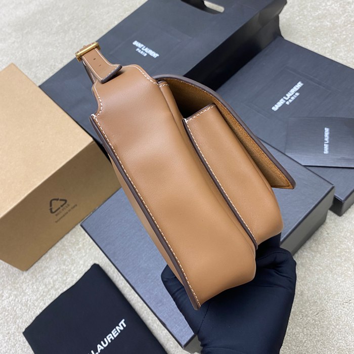 SAINT LAURENT 718556 カーフレザー ブラウン、ゴールド ハンドバッグ ニキ、クラシック 22x16cm サイズ:22x16cm