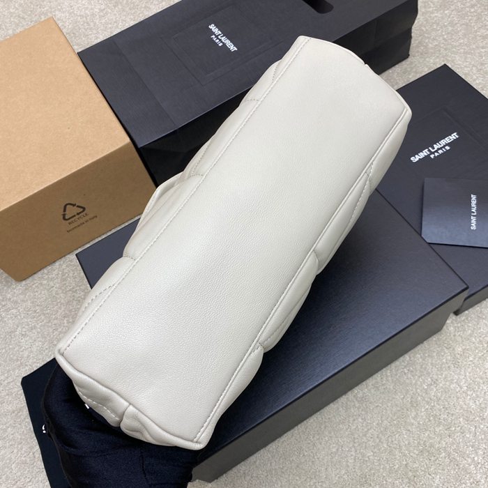 SAINT LAURENT 577476 ラムレザー、カーフレザー ホワイト、ゴールド、シルバー 斜め掛けバッグ チェーン、クラシック 29x17x11cm サイズ:29x17x11cm