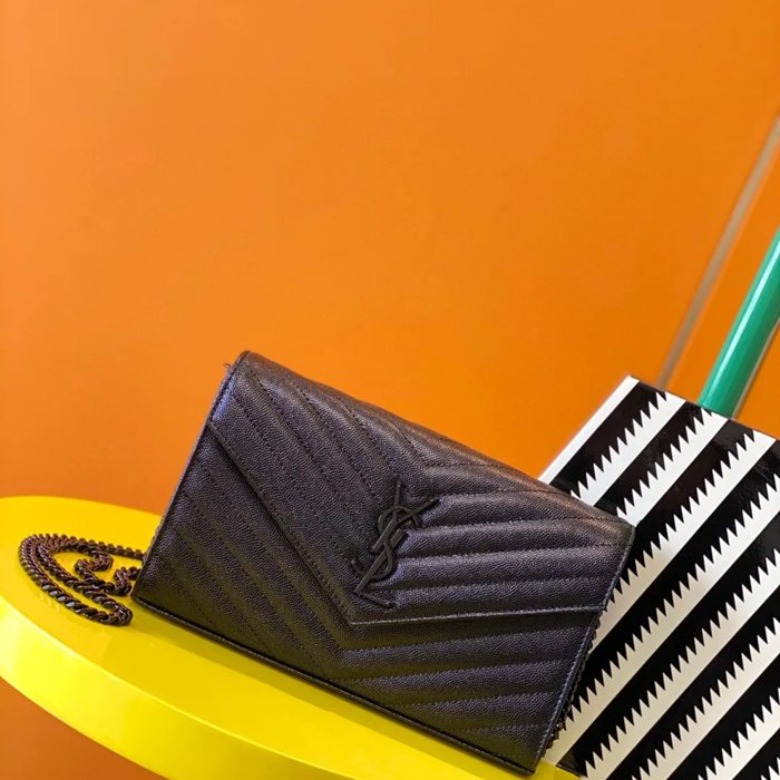 SAINT LAURENT 377828 カーフレザー ゴールド 斜め掛けバッグ、封筒バッグ 封筒、クラシック 14x5cm サイズ:22.5x14x4cm