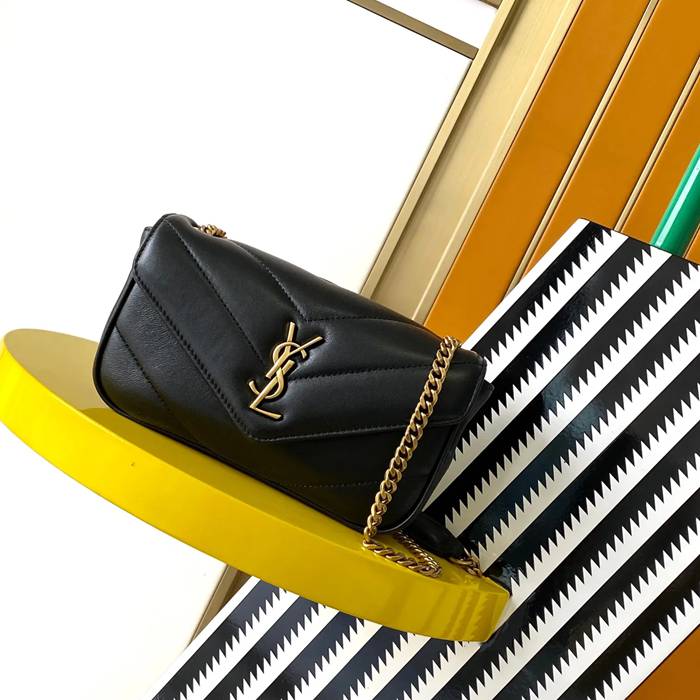 SAINT LAURENT 821749 ラムレザー 斜め掛けバッグ チェーン、ミニ 20x12cm サイズ:20x12cm
