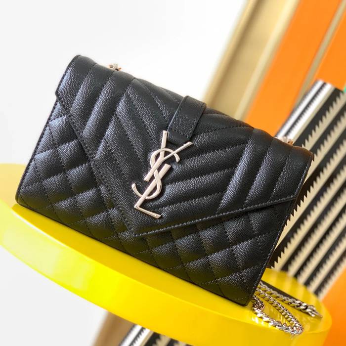 SAINT LAURENT 526286 カーフレザー 斜め掛けバッグ、封筒バッグ 封筒、ベッキー、クラシック 21x13cm サイズ:21x13cm
