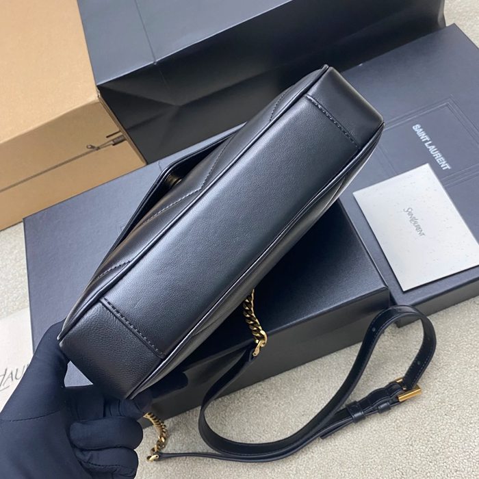 SAINT LAURENT 869461 ラムレザー ゴールド 斜め掛けバッグ チェーン 25x13cm サイズ:25x13cm