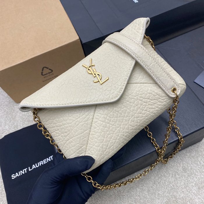 SAINT LAURENT 819271 ラムレザー、エレファント ホワイト、ゴールド、クリーム 斜め掛けバッグ、チェーンバッグ、封筒バッグ チェーン、封筒、カリプソ、ミニ 19x12cm サイズ:19x12cm
