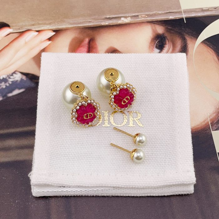 ディオール スタイル ピアス クローバー