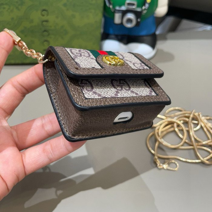 グッチ スタイル オフィディア イヤホンケース キーリング チャーム