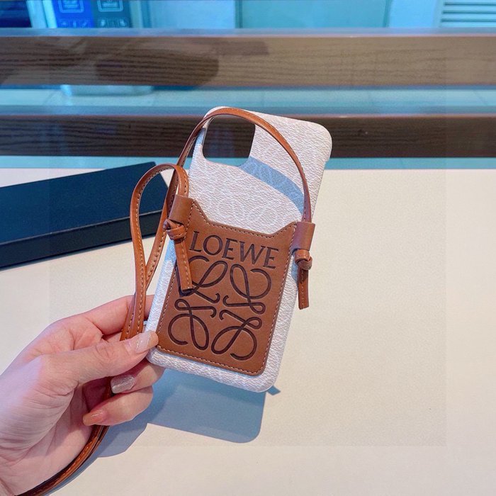 ロエベ スタイル スマホケース