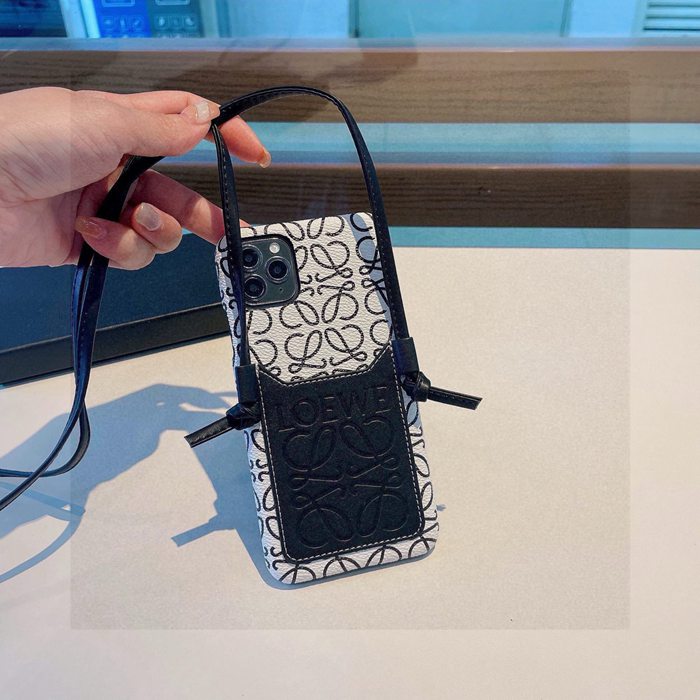 ロエベ スタイル スマホケース ロエベ スタイル スマホケース