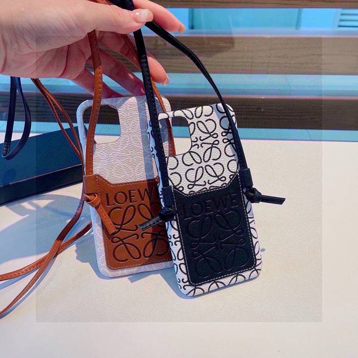 ロエベ スタイル スマホケース