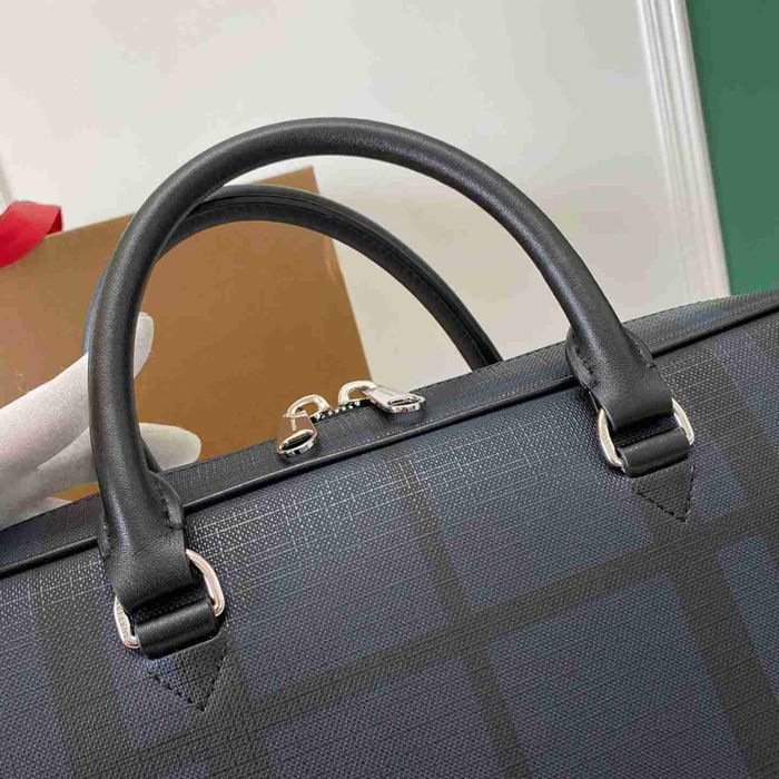 BURBERRY ロンドン チェック ブリーフケース メンズ 37×27×9cm