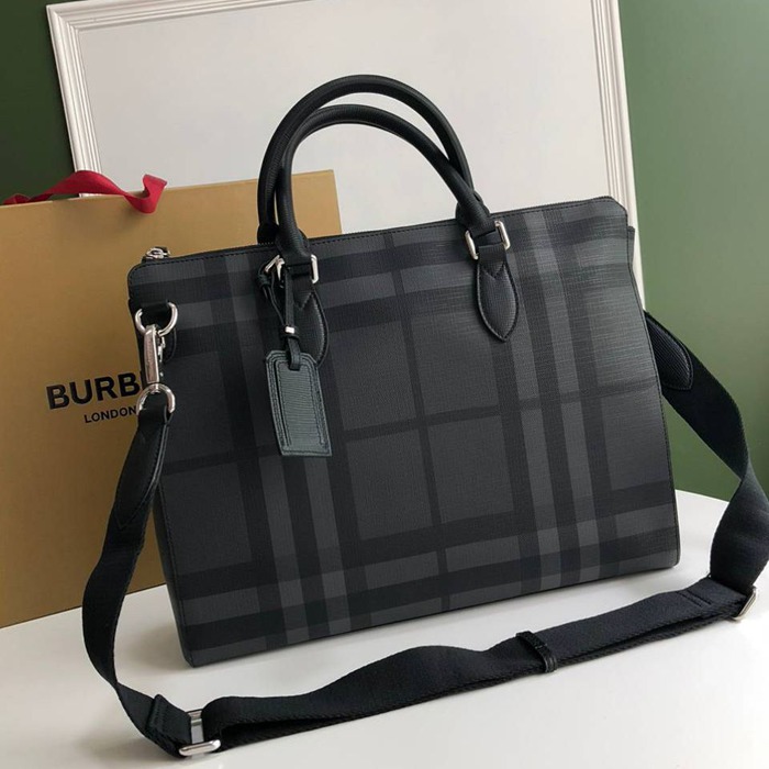 BURBERRY ブリーフケース スモーキーチェック メンズ 40×30×9cm BURBERRY ブリーフケース スモーキーチェック メンズ 40×30×9cm