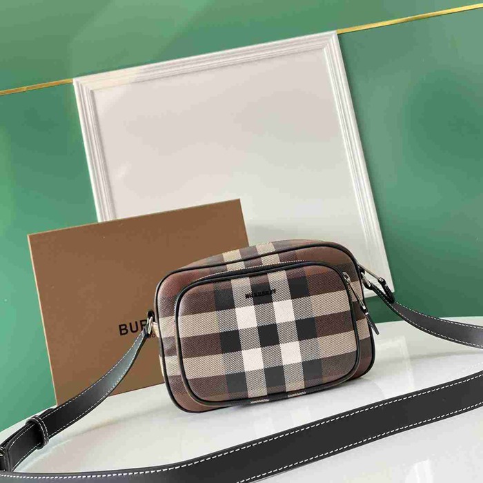 BURBERRY ショルダーバッグ グレーチェック メンズ 22.5×16×6cm BURBERRY ショルダーバッグ グレーチェック メンズ 22.5×16×6cm