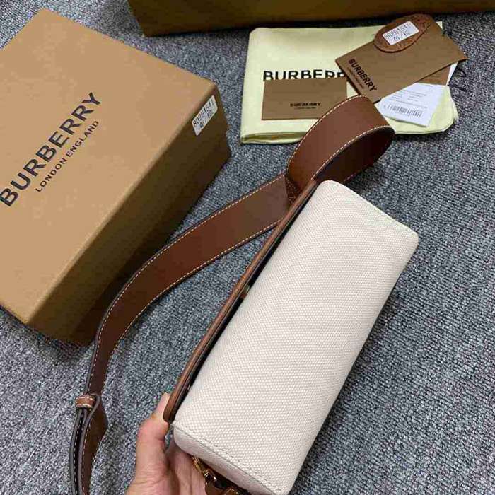 BURBERRY ショルダーバッグ コットンキャンバス メンズ 18×12×8cm