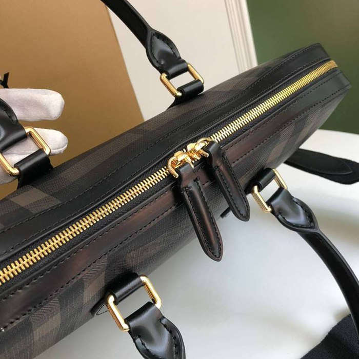 BURBERRY ブリーフケース スモーキーチェック メンズ 37×27×5.5cm