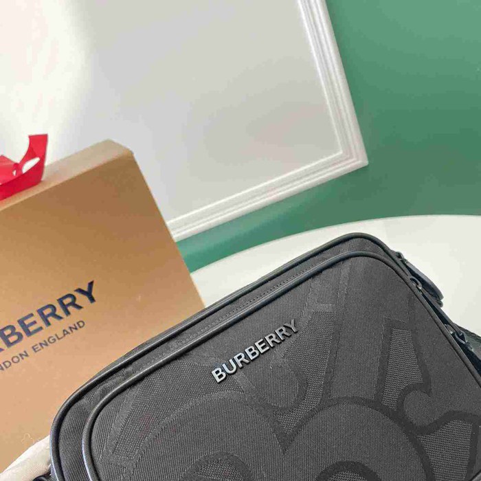 BURBERRY ショルダーバッグ ポリエステル×レザー メンズ 28×20×10cm