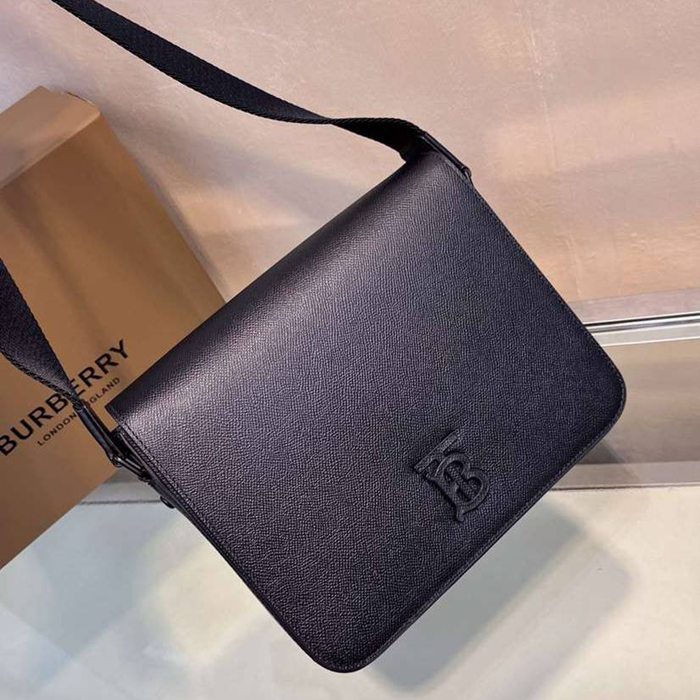 BURBERRY メッセンジャーバッグ TBロゴ レザー メンズ 25.5×21.5×6.5cm
