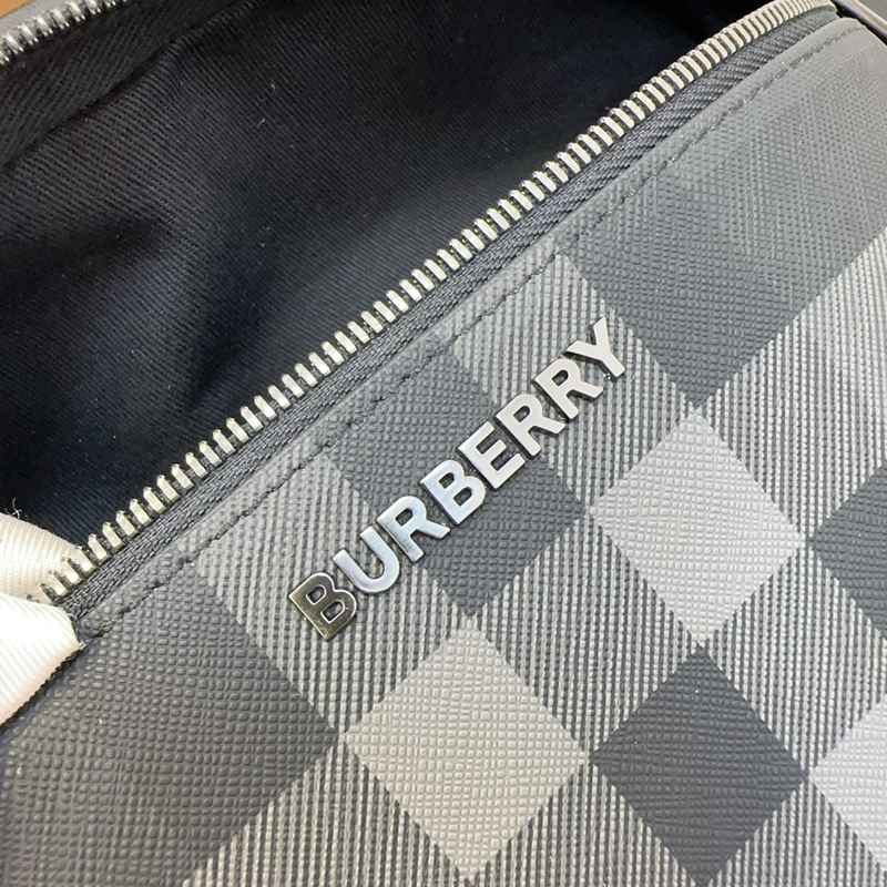 BURBERRY バーチバーン チェック ウエストバッグ メンズ 37.5×17×8cm
