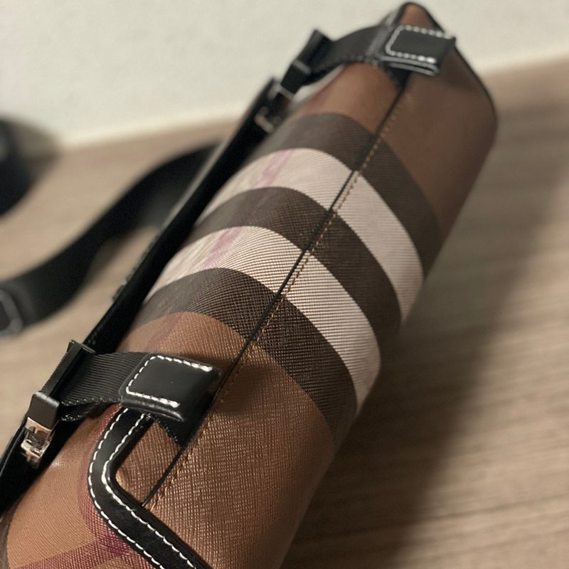 BURBERRY メッセンジャーバッグ ブラウンチェック メンズ 29×17.5×8.5cm