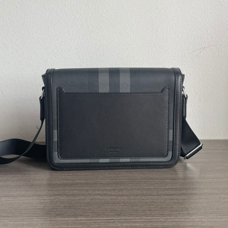 BURBERRY メッセンジャーバッグ チェック レザー メンズ 25.5×21.5×6.5cm