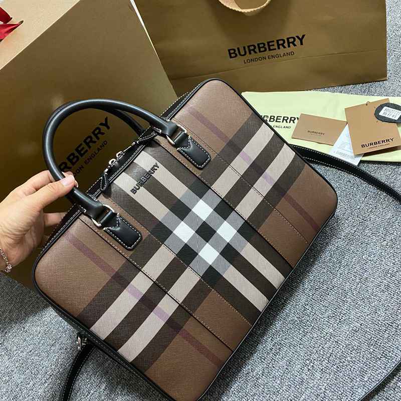 BURBERRY チェック ブリーフケース メンズ 38×28×9cm BURBERRY チェック ブリーフケース メンズ 38×28×9cm