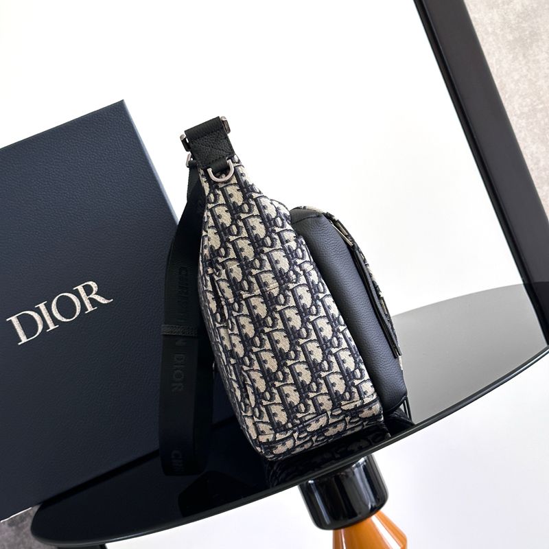 DIOR ライダー ソフト ショルダーバッグ オブリーク メンズ 36×30.5×14.5cm