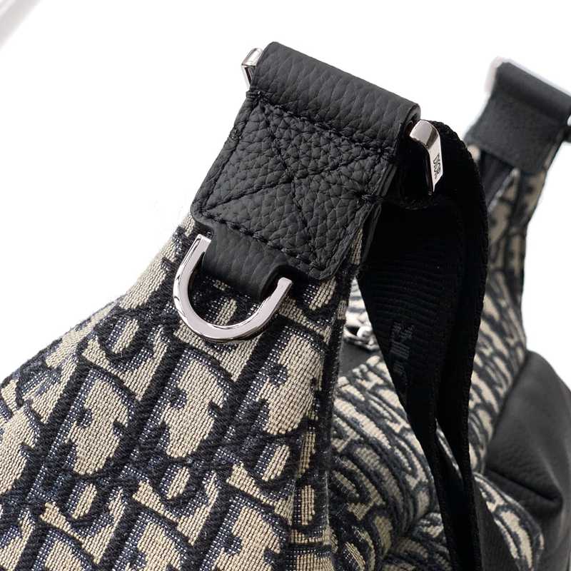 DIOR ライダー ソフト ショルダーバッグ オブリーク メンズ 36×30.5×14.5cm