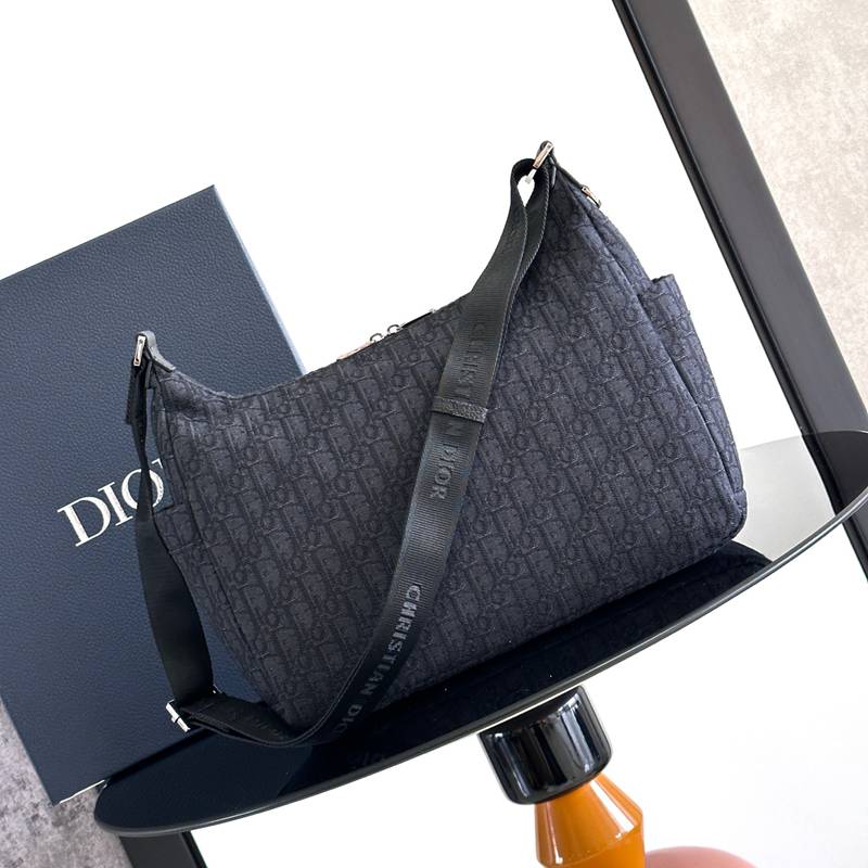 DIOR ライダー ソフト ショルダーバッグ オブリーク メンズ 36×30.5×14.5cm