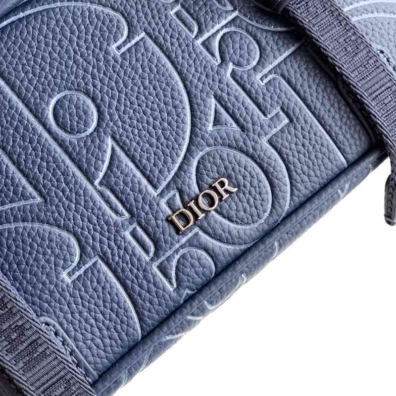 DIOR メッセンジャーバッグ ディオールグラヴィティ レザー メンズ 24×18×8cm