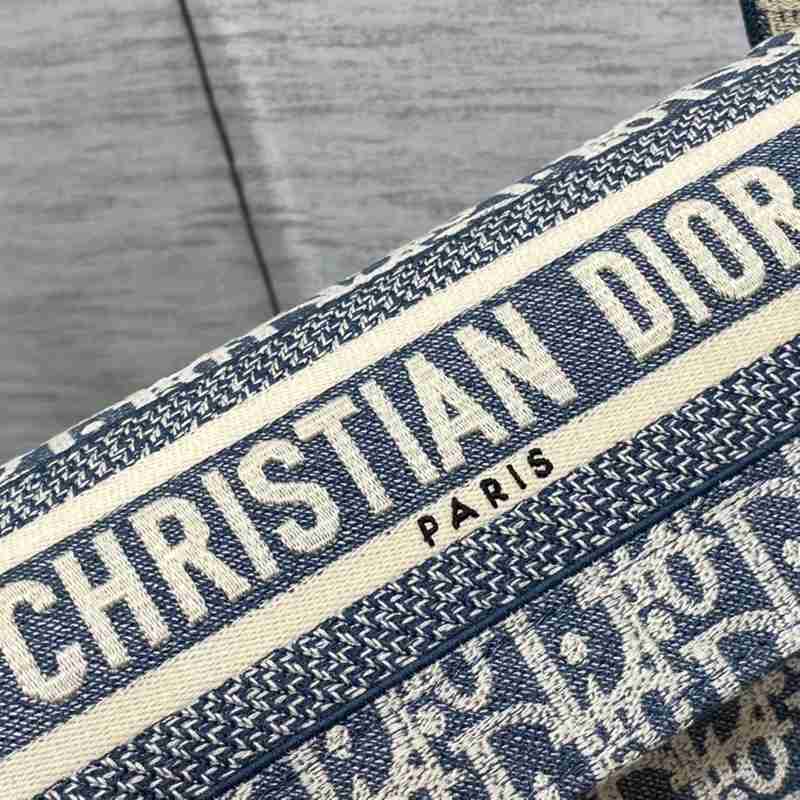 DIOR サドル メッセンジャーバッグ ラフィア ユニセックス 23×15×8cm