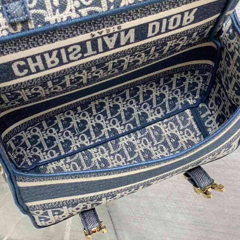 DIOR サドル メッセンジャーバッグ ラフィア ユニセックス 23×15×8cm