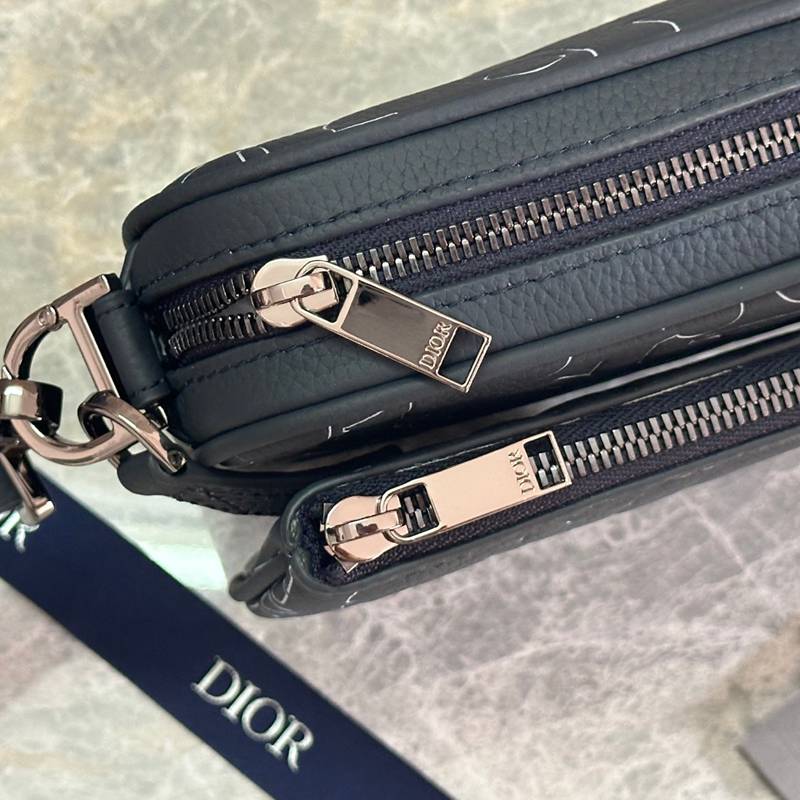 DIOR サドル スリーインワン ショルダーバッグ ディオールグラヴィティ レザー メンズ 23×16.5×4cm