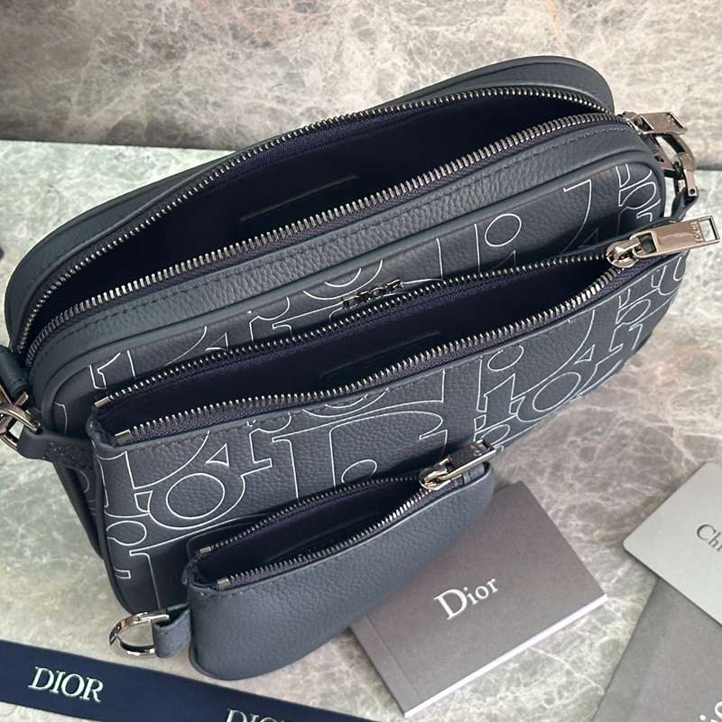 DIOR サドル スリーインワン ショルダーバッグ ディオールグラヴィティ レザー メンズ 23×16.5×4cm