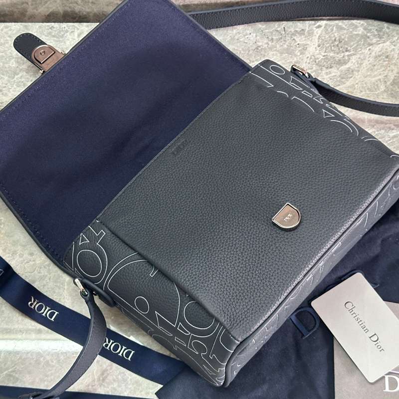 DIOR デイリー メッセンジャーバッグ ディオールグラヴィティ レザー メンズ 28×18×9.5cm