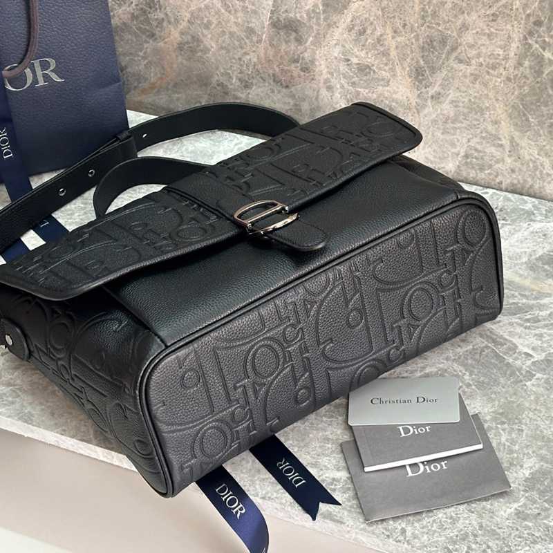DIOR デイリー メッセンジャーバッグ ディオールグラヴィティ レザー メンズ 31×25×13cm