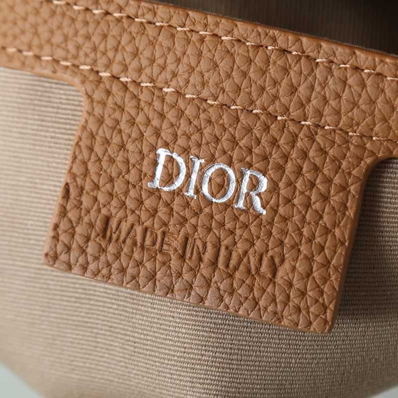 DIOR サドル メッセンジャーバッグ ラフィア オブリーク メンズ 24×16.5×5.5cm