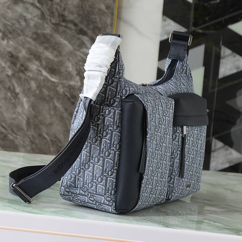 DIOR ライダー ソフト ショルダーバッグ オブリーク メンズ 36×30.5×14.5cm