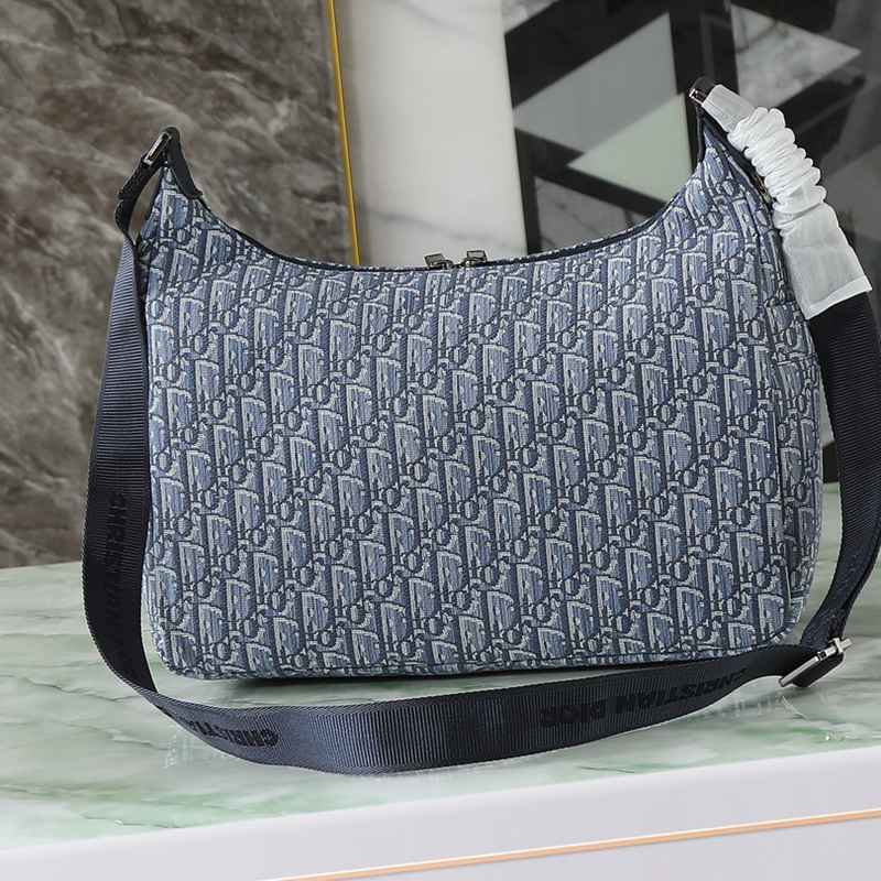 DIOR ライダー ソフト ショルダーバッグ オブリーク メンズ 36×30.5×14.5cm