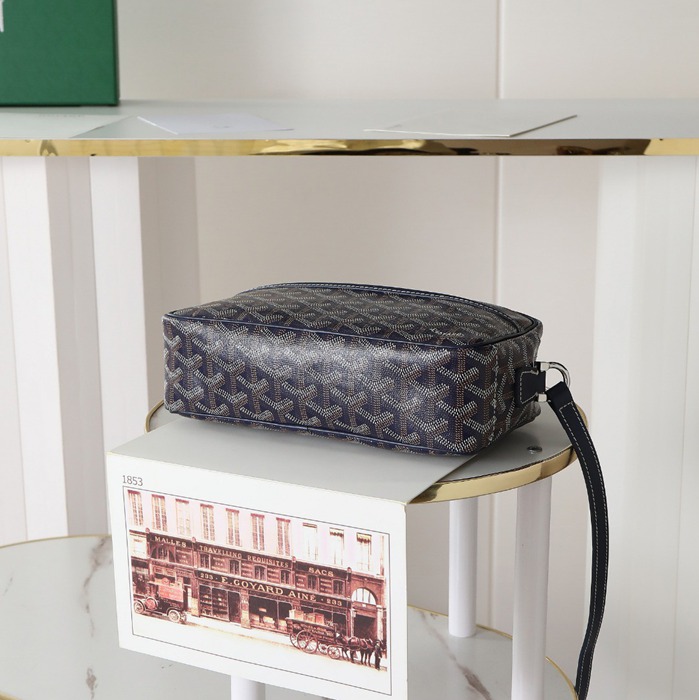 GOYARD カメラバッグ カーフレザー メンズ 22.5×13×7cm