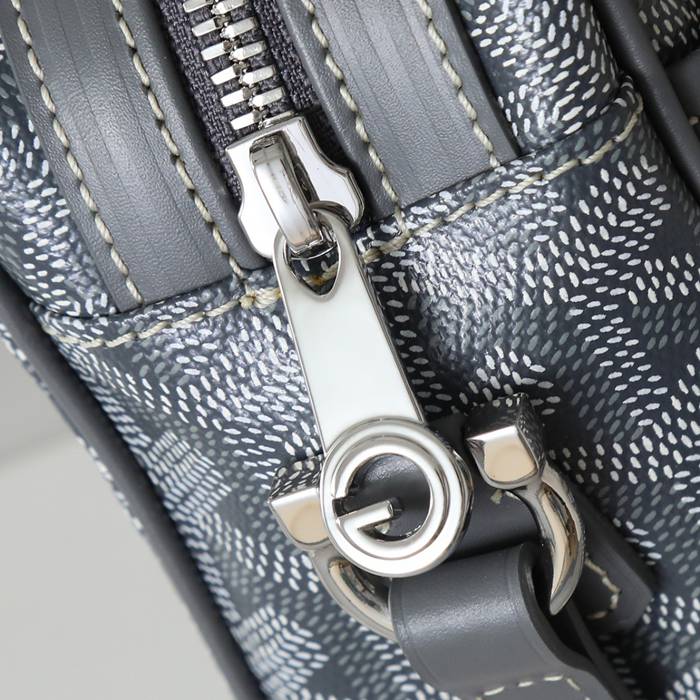 GOYARD カメラバッグ カーフレザー メンズ 22.5×13×7cm