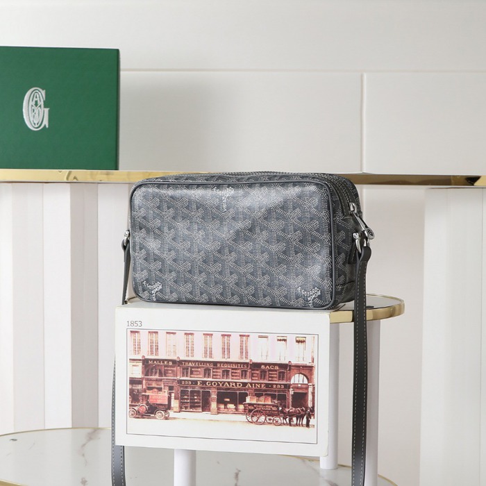 GOYARD カメラバッグ カーフレザー メンズ 22.5×13×7cm