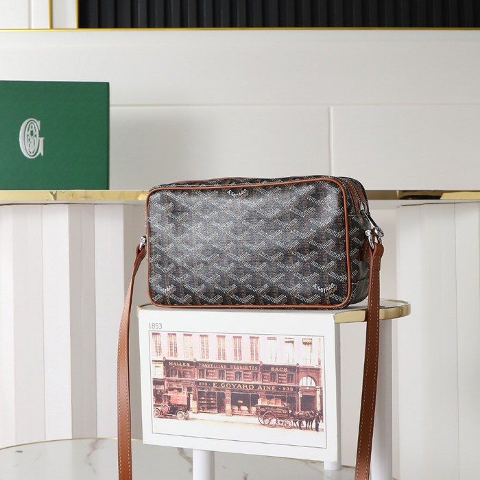 GOYARD カメラバッグ カーフレザー メンズ 22.5×13×7cm